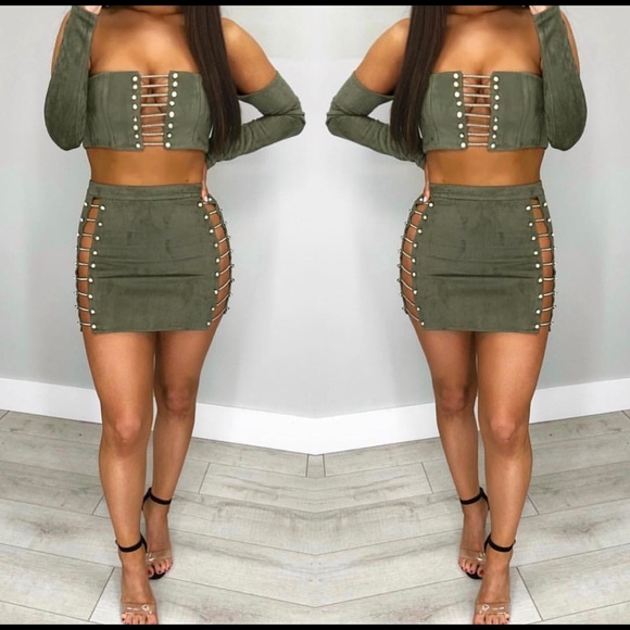 Dresses & Skirts - Two Piece Set